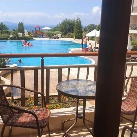 Diamond Beach- Studio Apartment Burgas